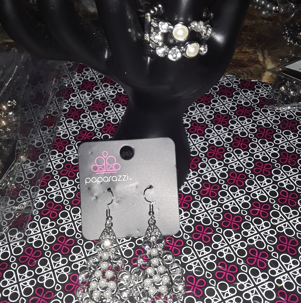 Paparazzi accessories set